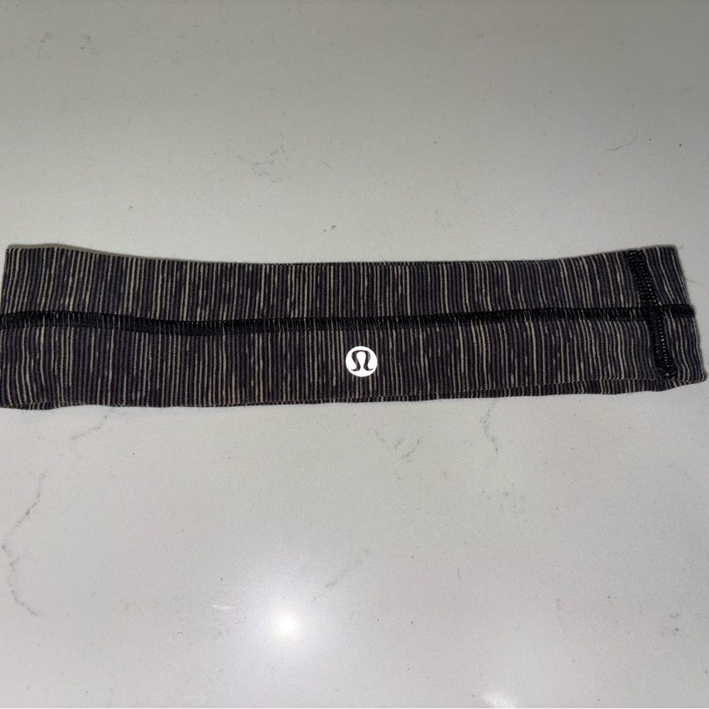 Lululemon Athletica Black Ruched Hairband